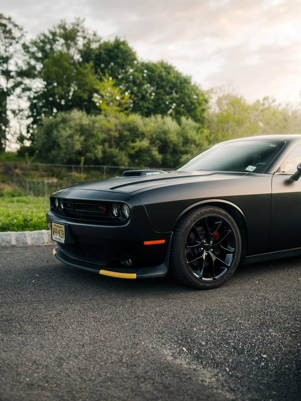 Matte wrap · Dodge Challenger