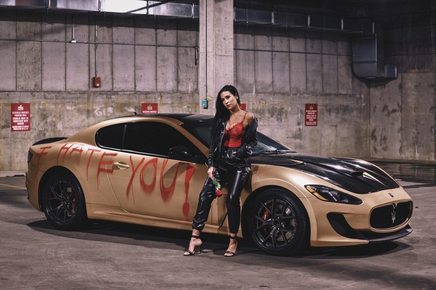 Chrome gold wrap · Maserati GranTurismo
